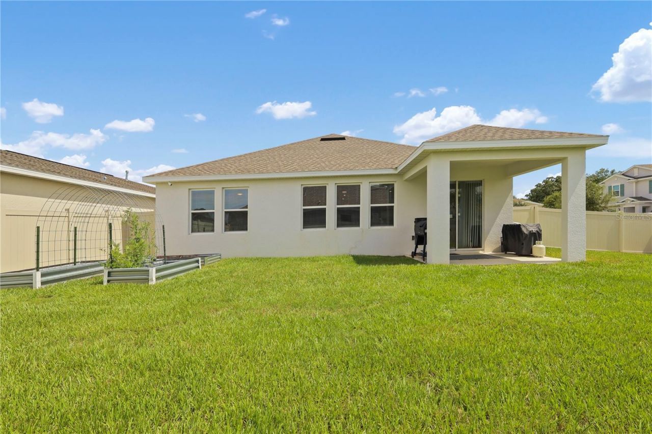 33571 Sky Blossom Circle, Leesburg, FL 34788 Photo
