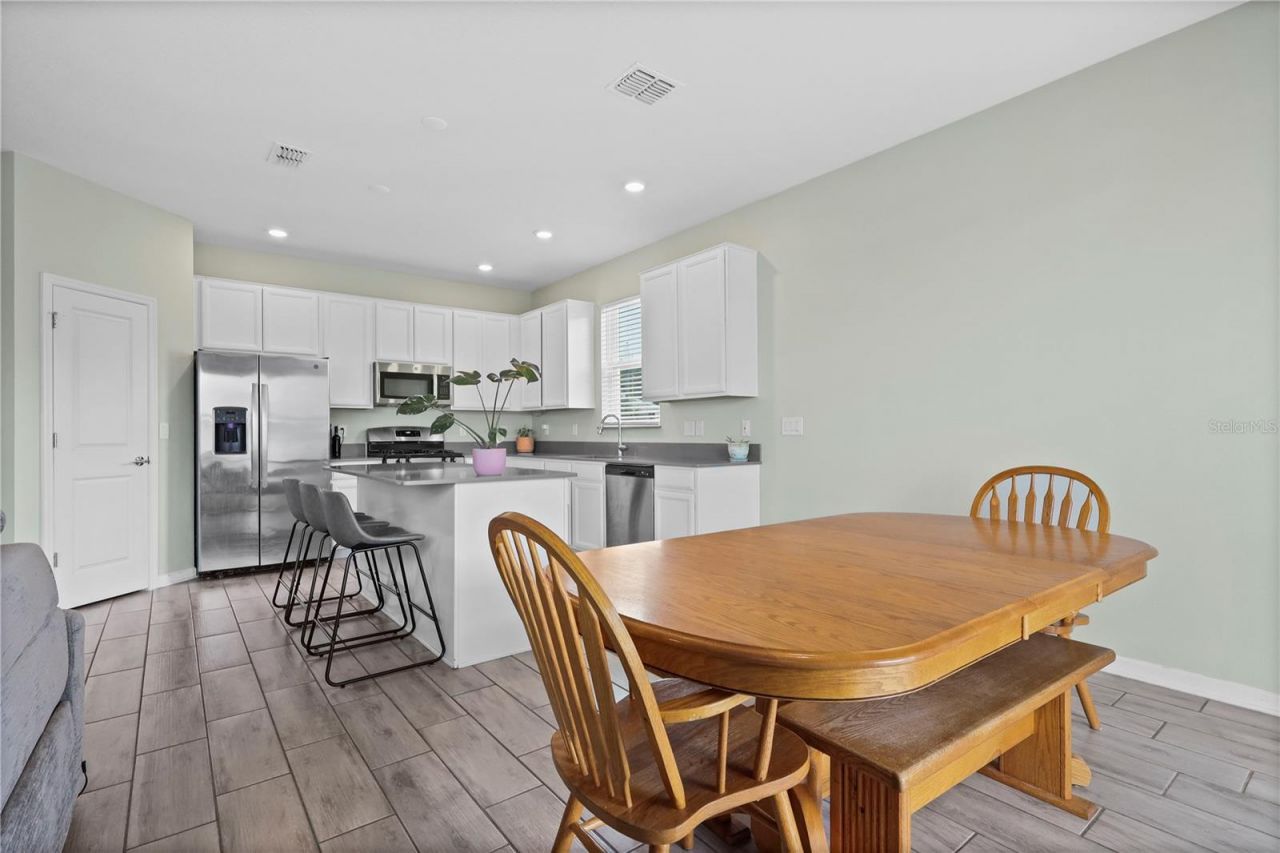 33571 Sky Blossom Circle, Leesburg, FL 34788 Photo