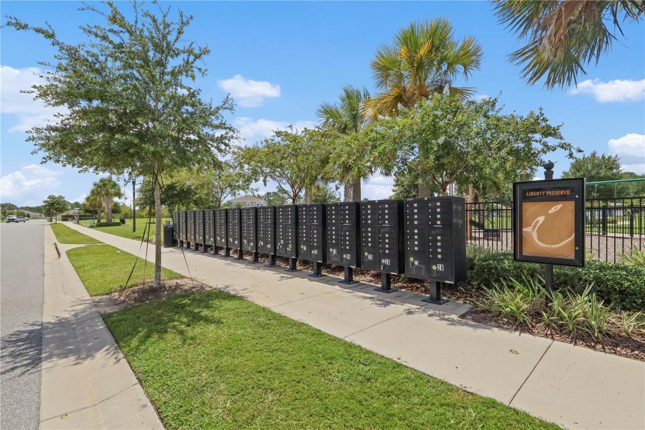 33571 Sky Blossom Circle, Leesburg, FL 34788 Photo