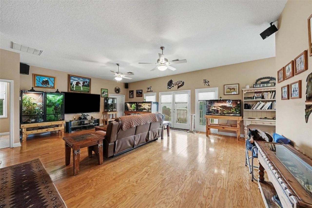 36304 Tomkow Lane, Dade City, FL 33523 Photo