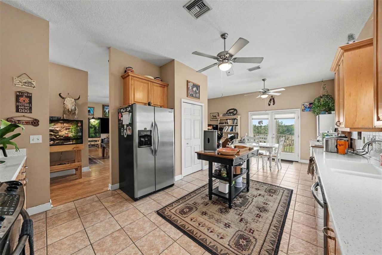 36304 Tomkow Lane, Dade City, FL 33523 Photo