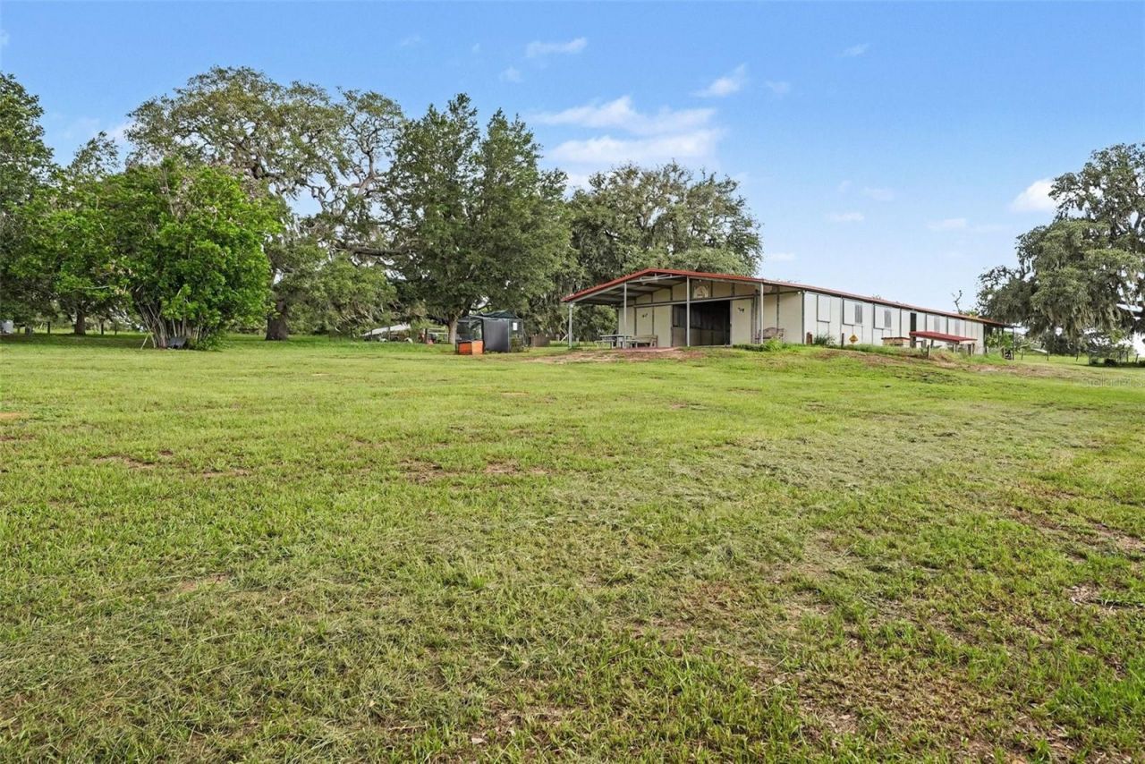 36304 Tomkow Lane, Dade City, FL 33523 Photo