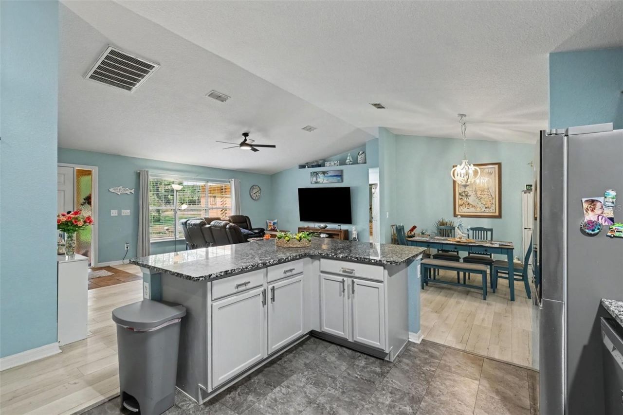 18018 SW 68th Loop , Dunnellon, FL 34432 Photo