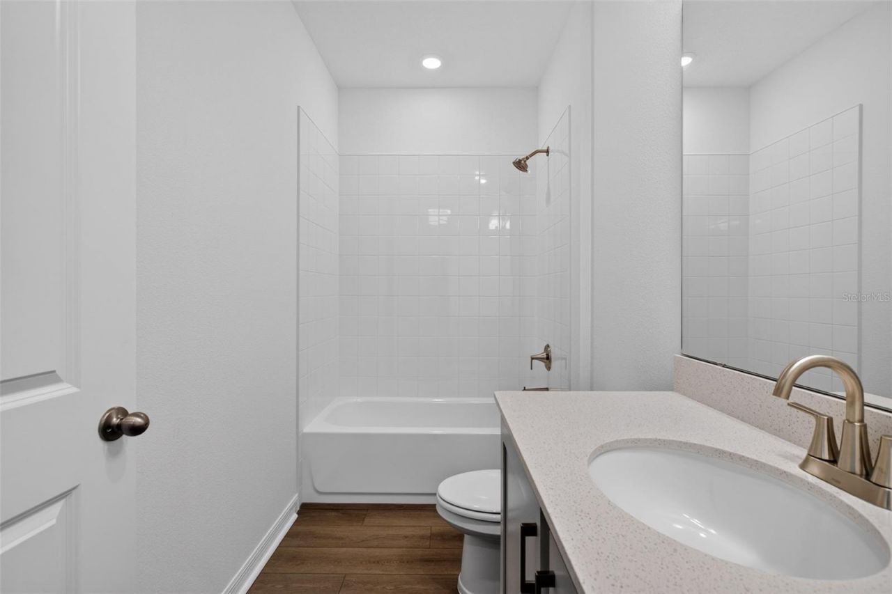30173 Emerald Forest Drive, Mount Dora, FL 32757 Photo