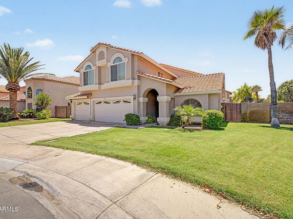 1201 E SEAHORSE Lane, Gilbert, AZ 85234
