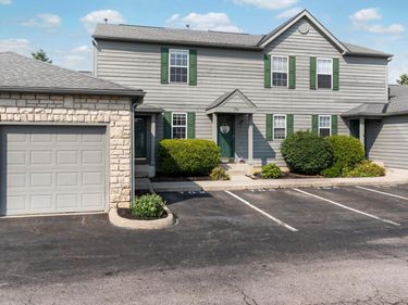 702 Parkgrove Way , Lewis Center, OH 43035