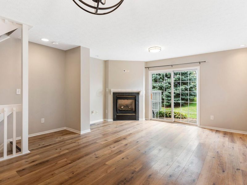 702 Parkgrove Way , Lewis Center, OH 43035 Photo 8
