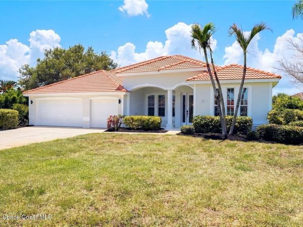 572 Oceanside Boulevard , Melbourne, FL 32903