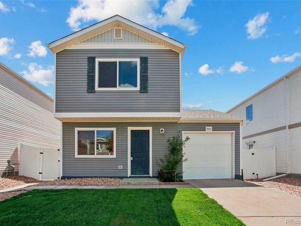 18634 E 45th Place , Denver, CO 80249