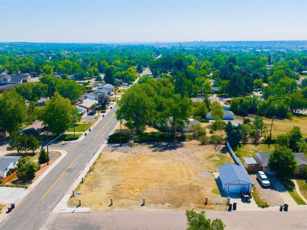 9200 Grandview Avenue, Arvada, CO 80002