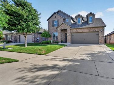 205 Black Alder Drive, Fort Worth, TX 76131