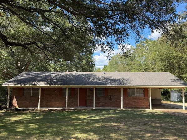 1634 Binning Road, Mansfield, LA 71052