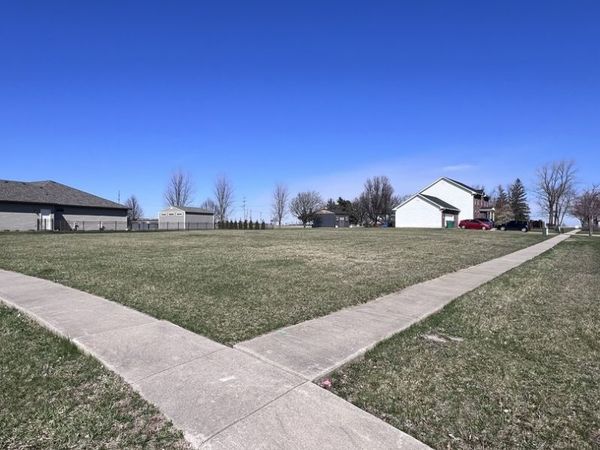 21140 S Magnolia Lane , Elwood, IL 60421