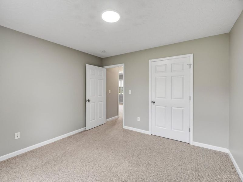 9989 Wolfe Road, New Vienna, OH 45159 Photo 22