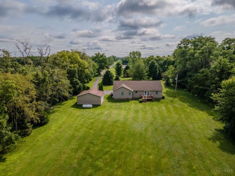 9989 Wolfe Road, New Vienna, OH 45159 Photo 24