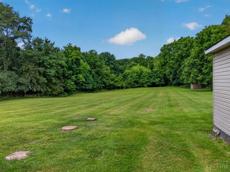 9989 Wolfe Road, New Vienna, OH 45159 Photo 26
