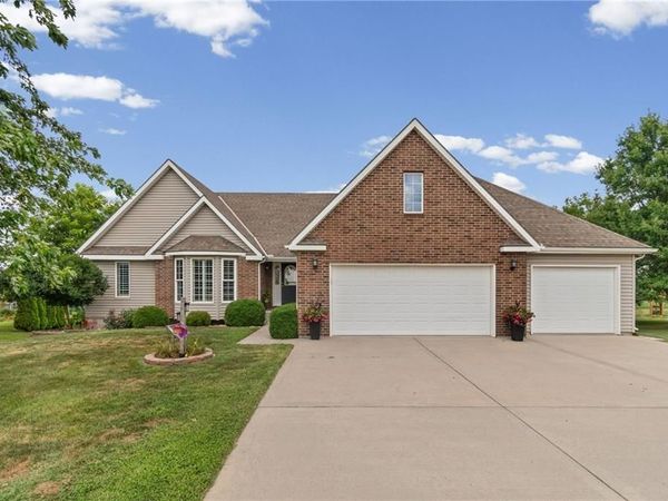 6401 SW Reed Lane, Trimble, MO 64492
