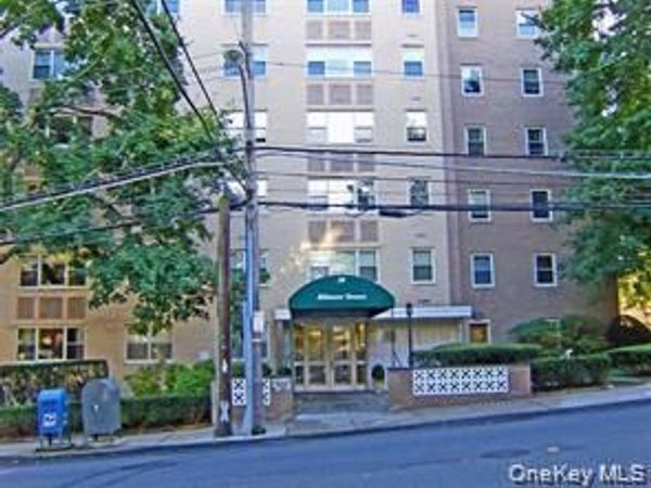 30 Lake Street, Unit 4K, White Plains, NY 10603