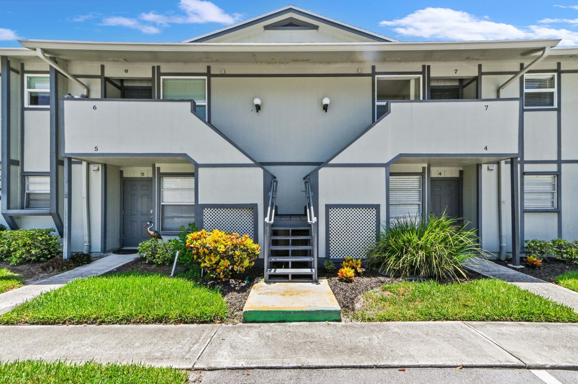 8259 SE Croft Circle, Unit L-7, Hobe Sound, FL 33455 Photo