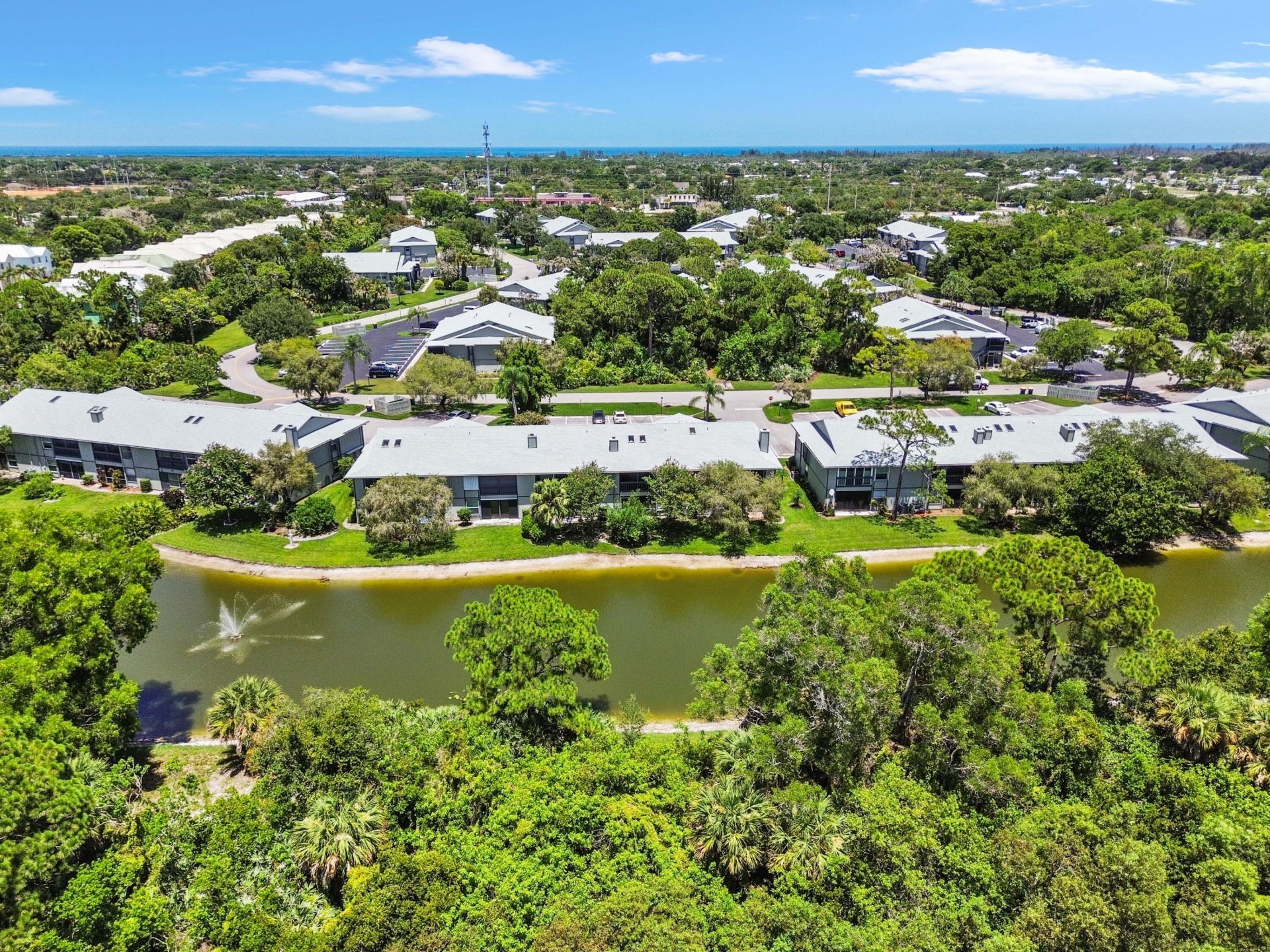 8259 SE Croft Circle, Unit L-7, Hobe Sound, FL 33455 Photo