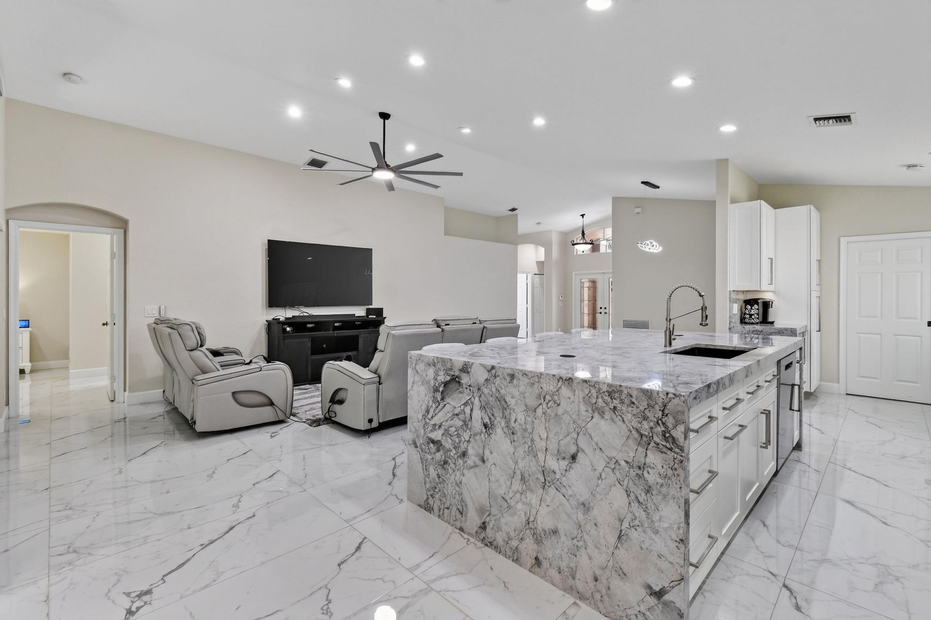 6274 Via Primo Street, Lake Worth, FL 33467 Photo
