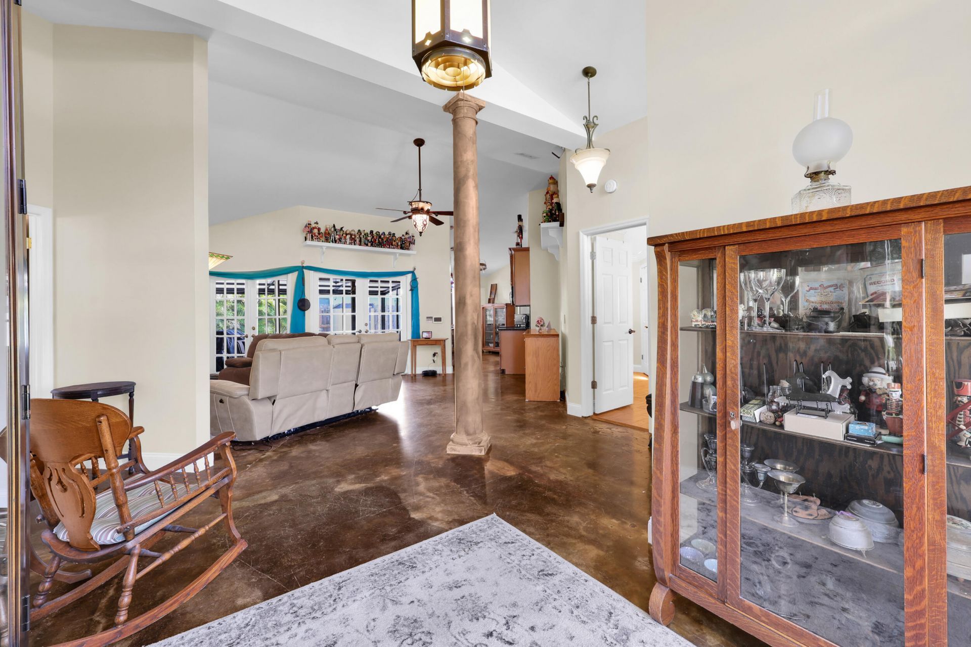 2698 SE Calusa Avenue, Port Saint Lucie, FL 34952 Photo