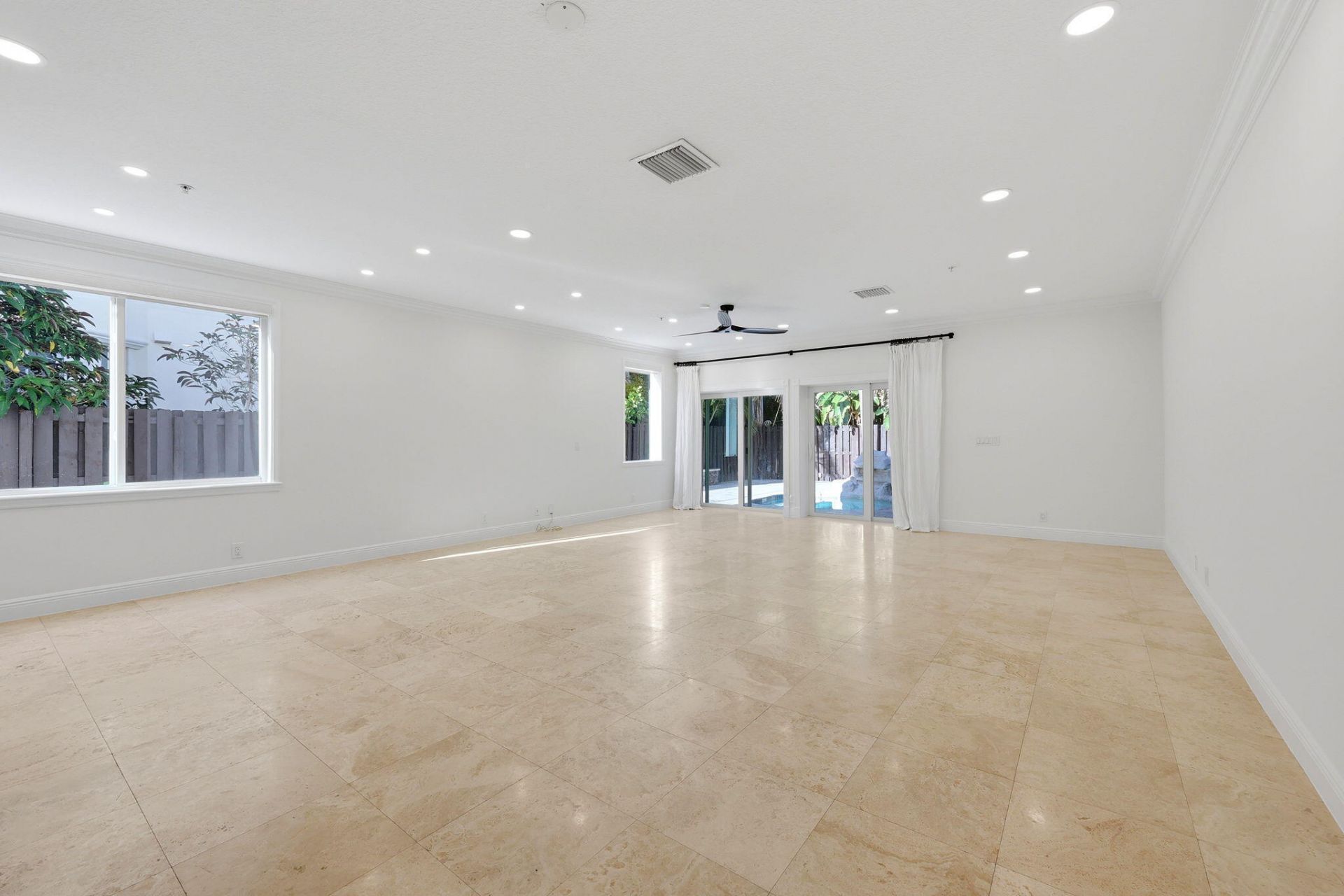 1812 NE 26th Avenue, Fort Lauderdale, FL 33305 Photo