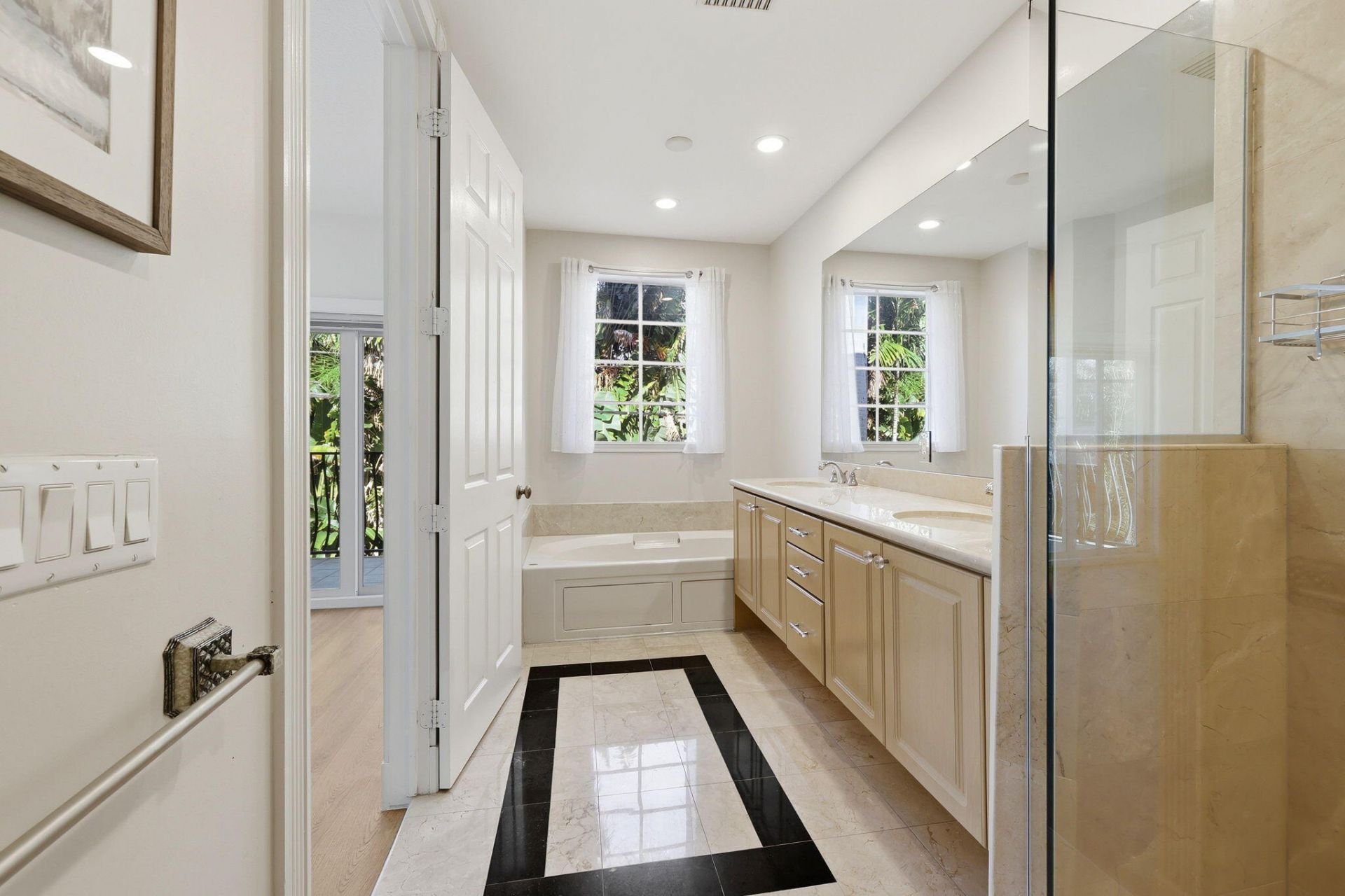 1812 NE 26th Avenue, Fort Lauderdale, FL 33305 Photo