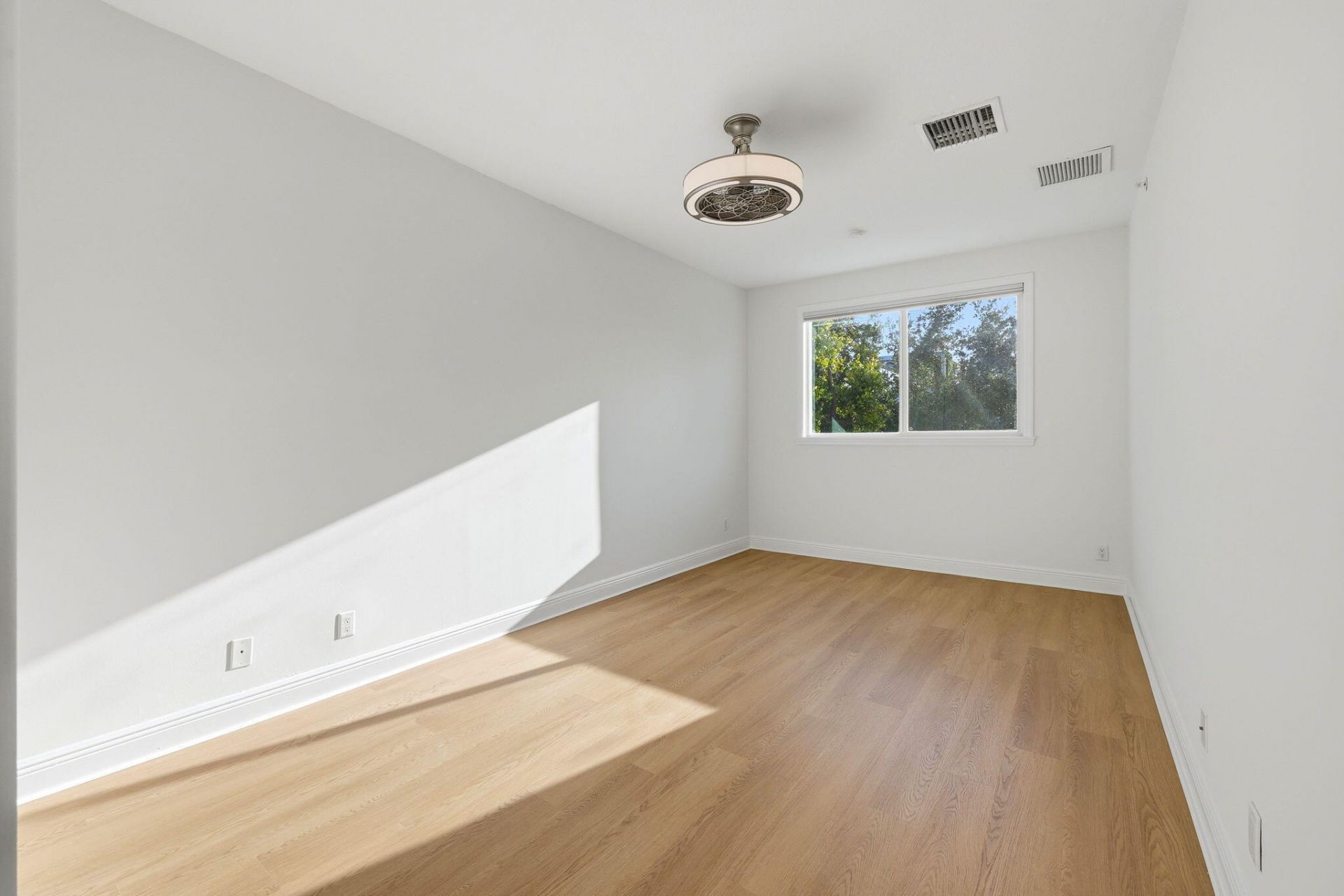 1812 NE 26th Avenue, Fort Lauderdale, FL 33305 Photo