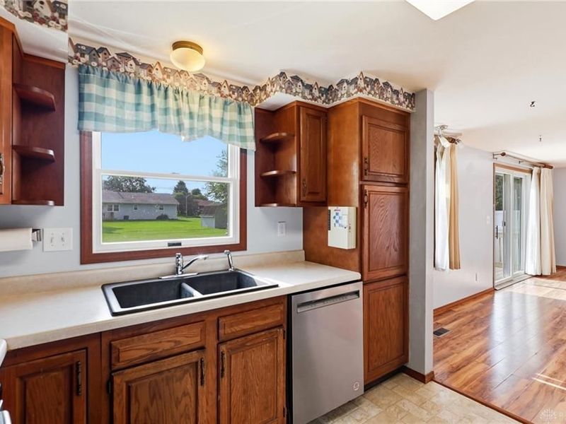 373 New Haven Drive, Urbana, OH 43078 Photo 15