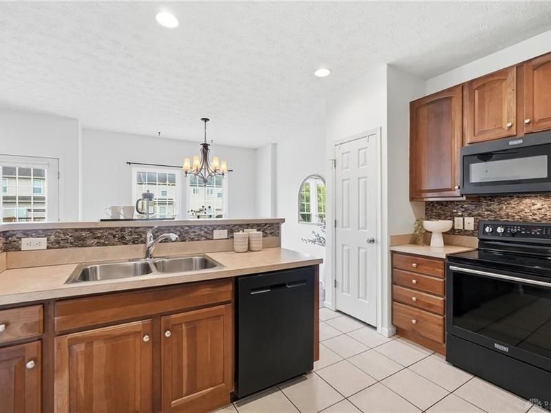 2825 Cardiff Court, Fairfield Township, OH 45011 Photo 9