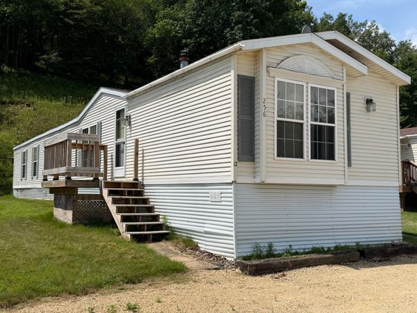 12 Leone Lane , Brownsville, MN 55919