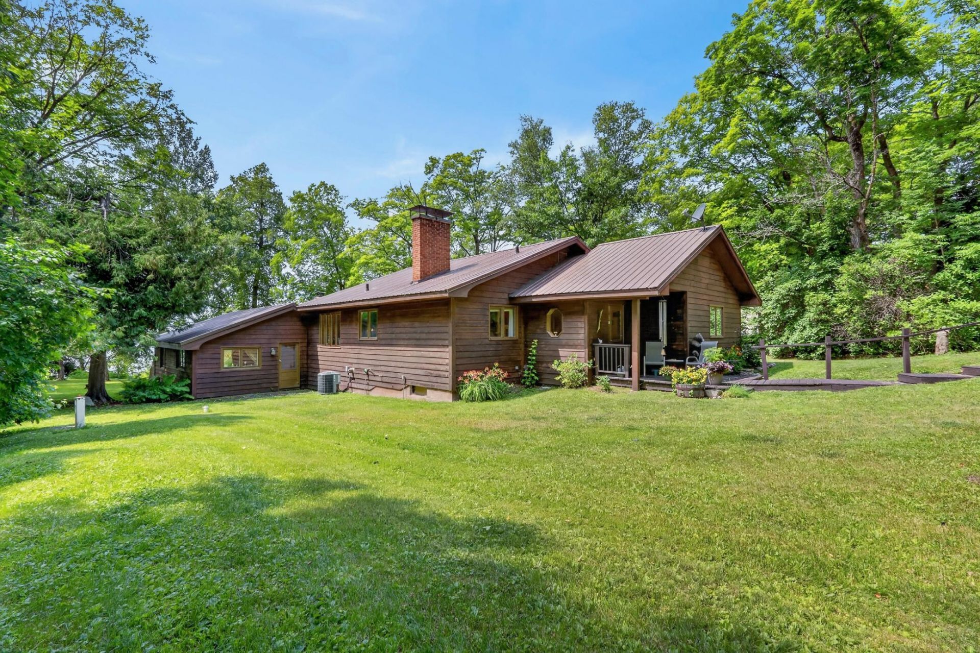 49395 Holasek Road , Deer River, MN 56636