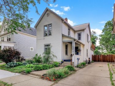 757 Tuscarora Avenue, Saint Paul, MN 55102