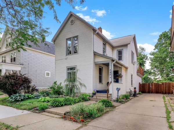 757 Tuscarora Avenue, Saint Paul, MN 55102