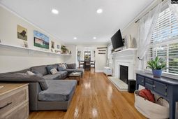 3119 Travis Court  photo 4