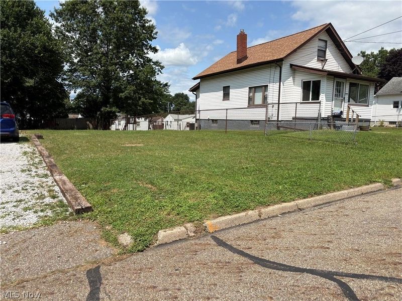491 Taft Avenue, Barberton, OH 44203 Photo 9