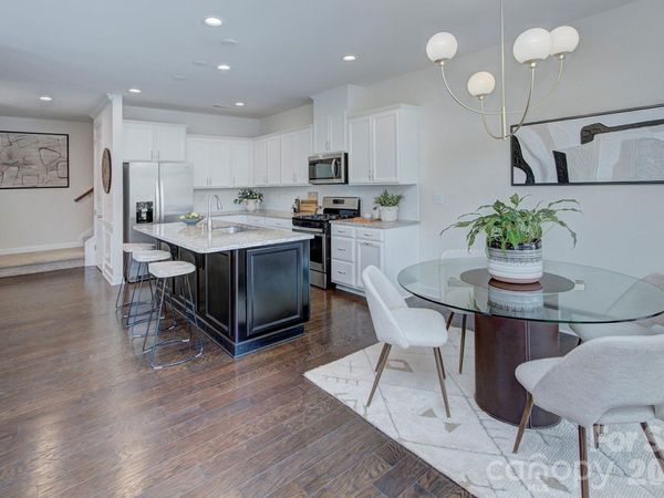 9257 Glenburn Lane, Charlotte, NC 28278