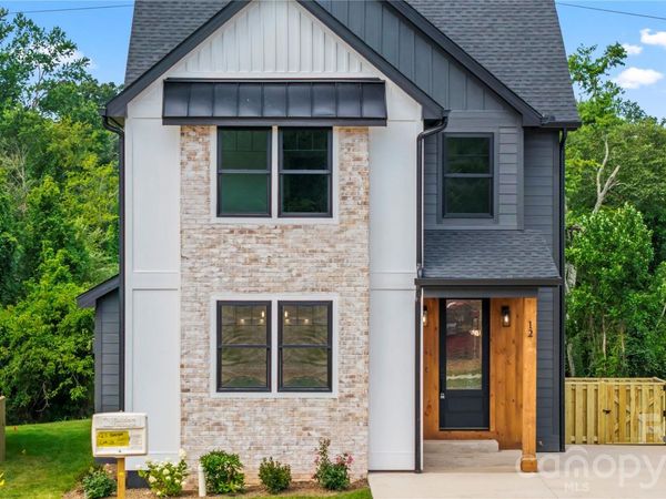 12 S Martha Kate Drive , Unit 21, Hendersonville, NC 28792