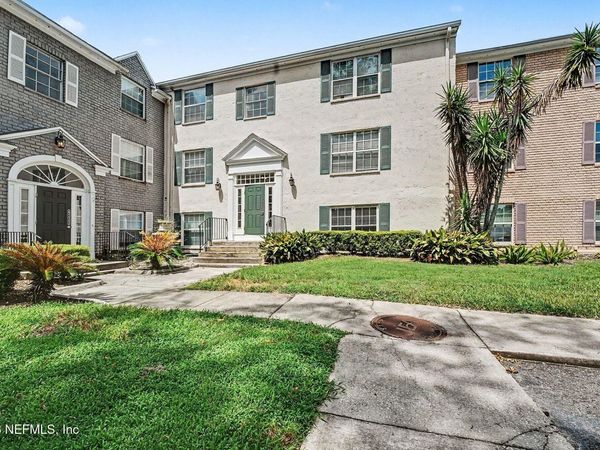 4334 S PLAZA GATE Lane, Unit 102, Jacksonville, FL 32217