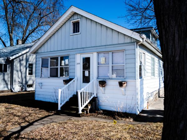 2531 28th Street , Rock Island, IL 61201