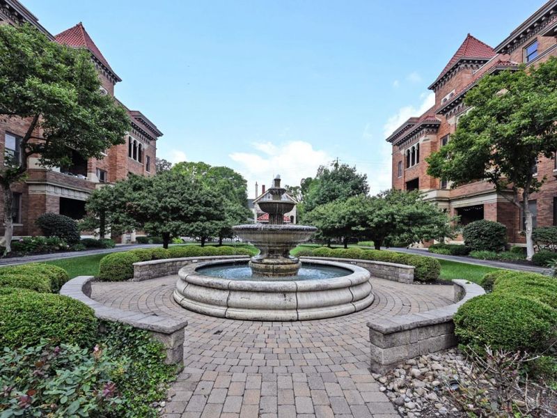 2356 Park Avenue, Unit 10, Cincinnati, OH 45206 Photo 4