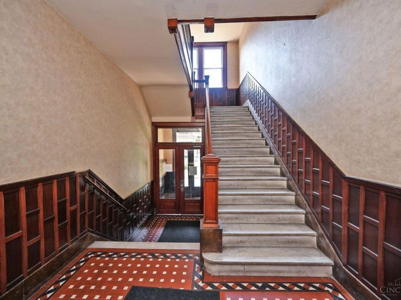 2356 Park Avenue, Unit 10, Cincinnati, OH 45206 Photo 8