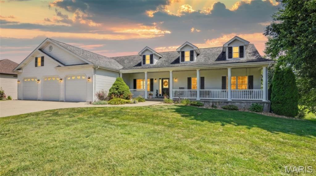 478 Oak Field Court, Washington, MO 63090 Main Photo