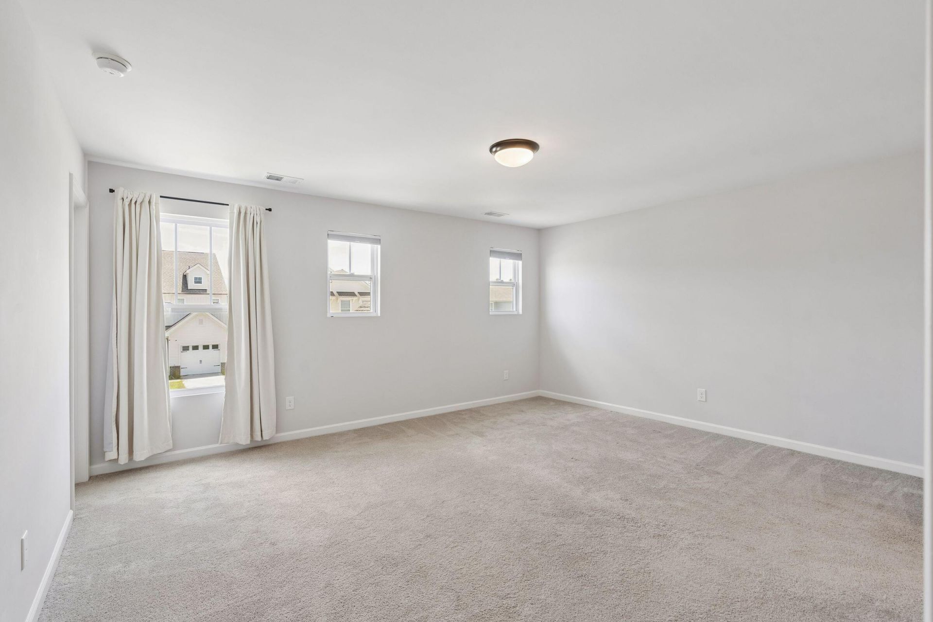 504 Purple Finch Road Photo 25