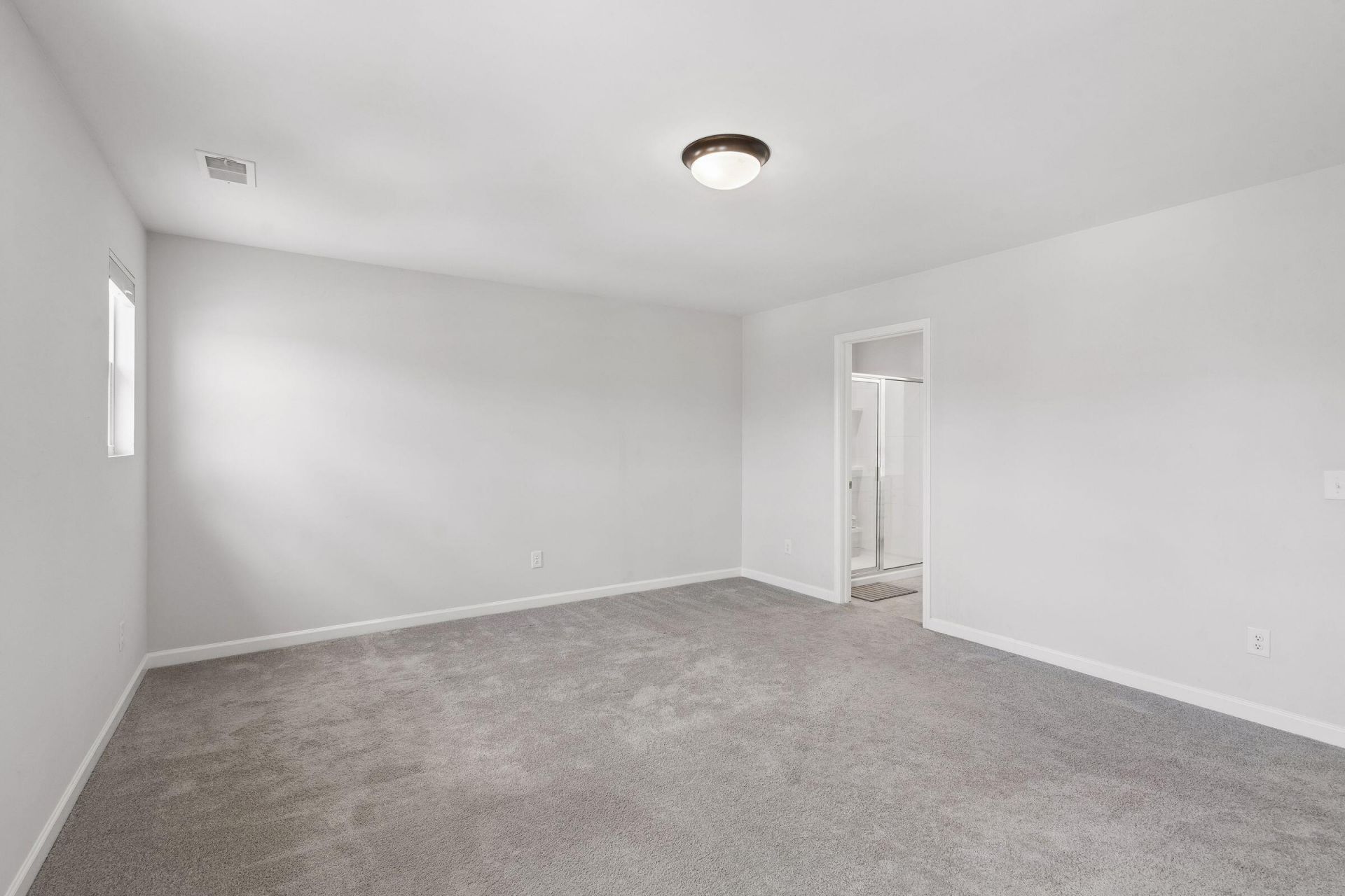 504 Purple Finch Road Photo 26