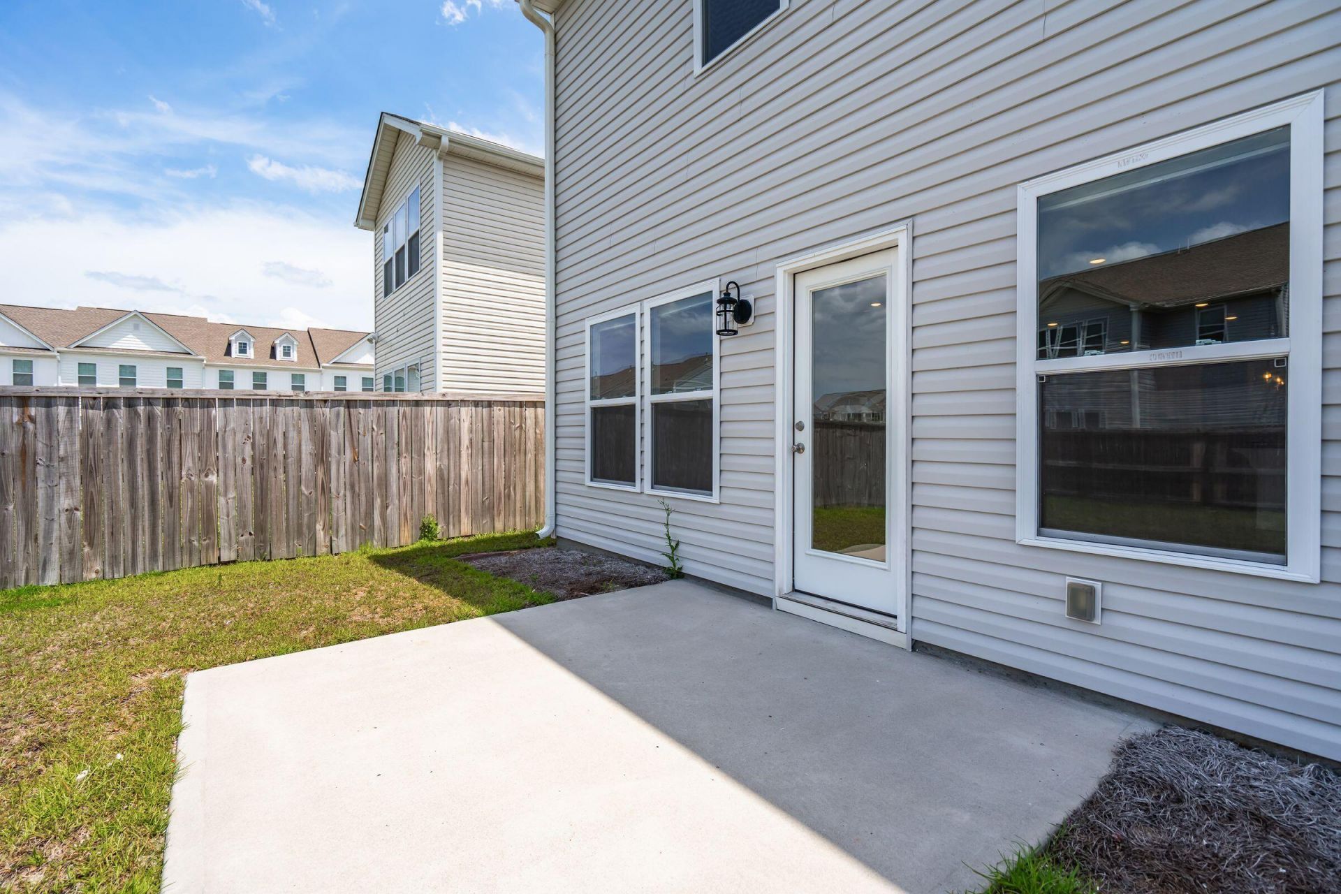 504 Purple Finch Road Photo 32