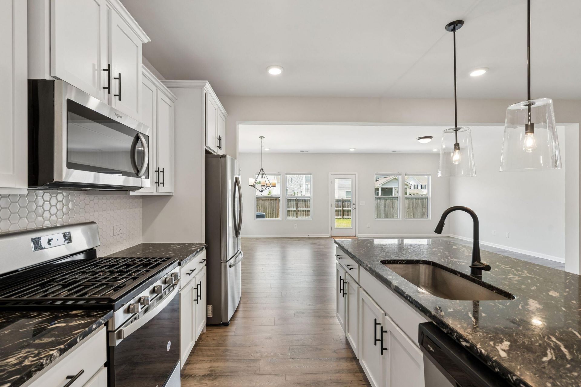 504 Purple Finch Road Photo 5