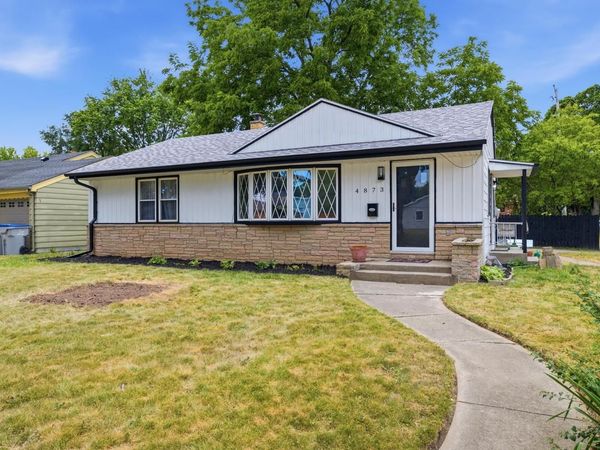 4873 N 88th STREET, Milwaukee, WI 53225