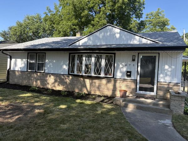 4873 N 88th STREET, Milwaukee, WI 53225